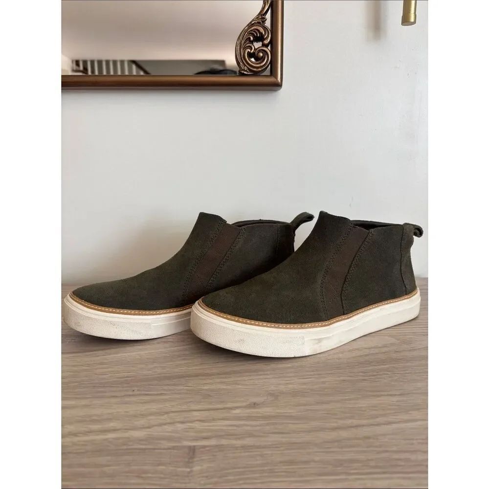 Toms Slip-On Suede Chelsea Sneakers Olive Green Size 8